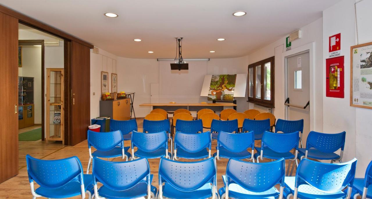 Auberge de jeunesse Casa Del Parco Dell'Adamello Di Vezza dʼOglio Extérieur photo