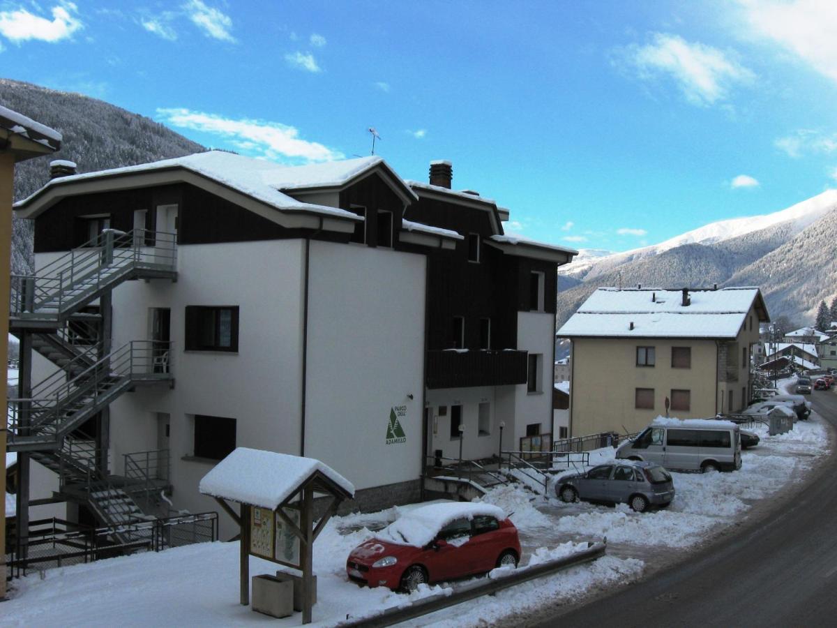 Auberge de jeunesse Casa Del Parco Dell'Adamello Di Vezza dʼOglio Extérieur photo