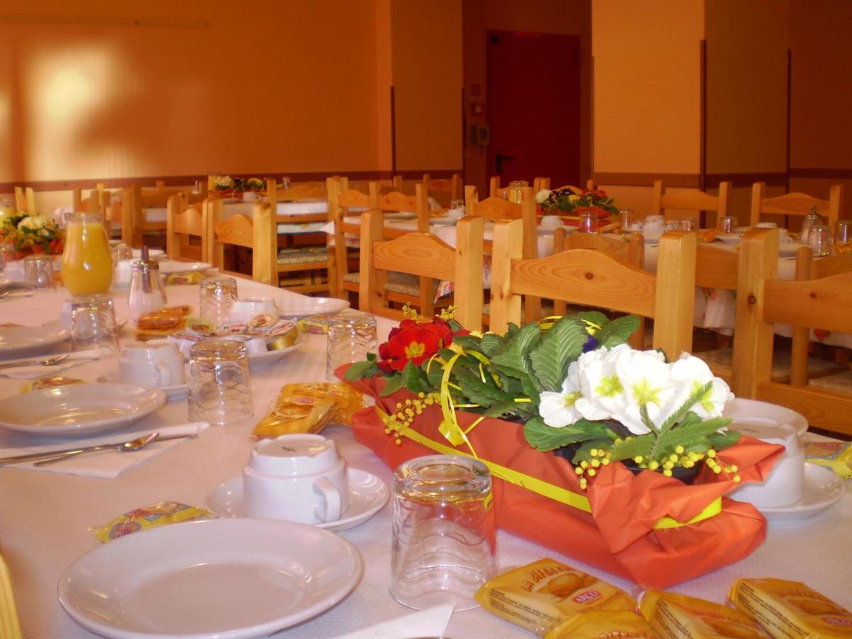 Auberge de jeunesse Casa Del Parco Dell'Adamello Di Vezza dʼOglio Extérieur photo