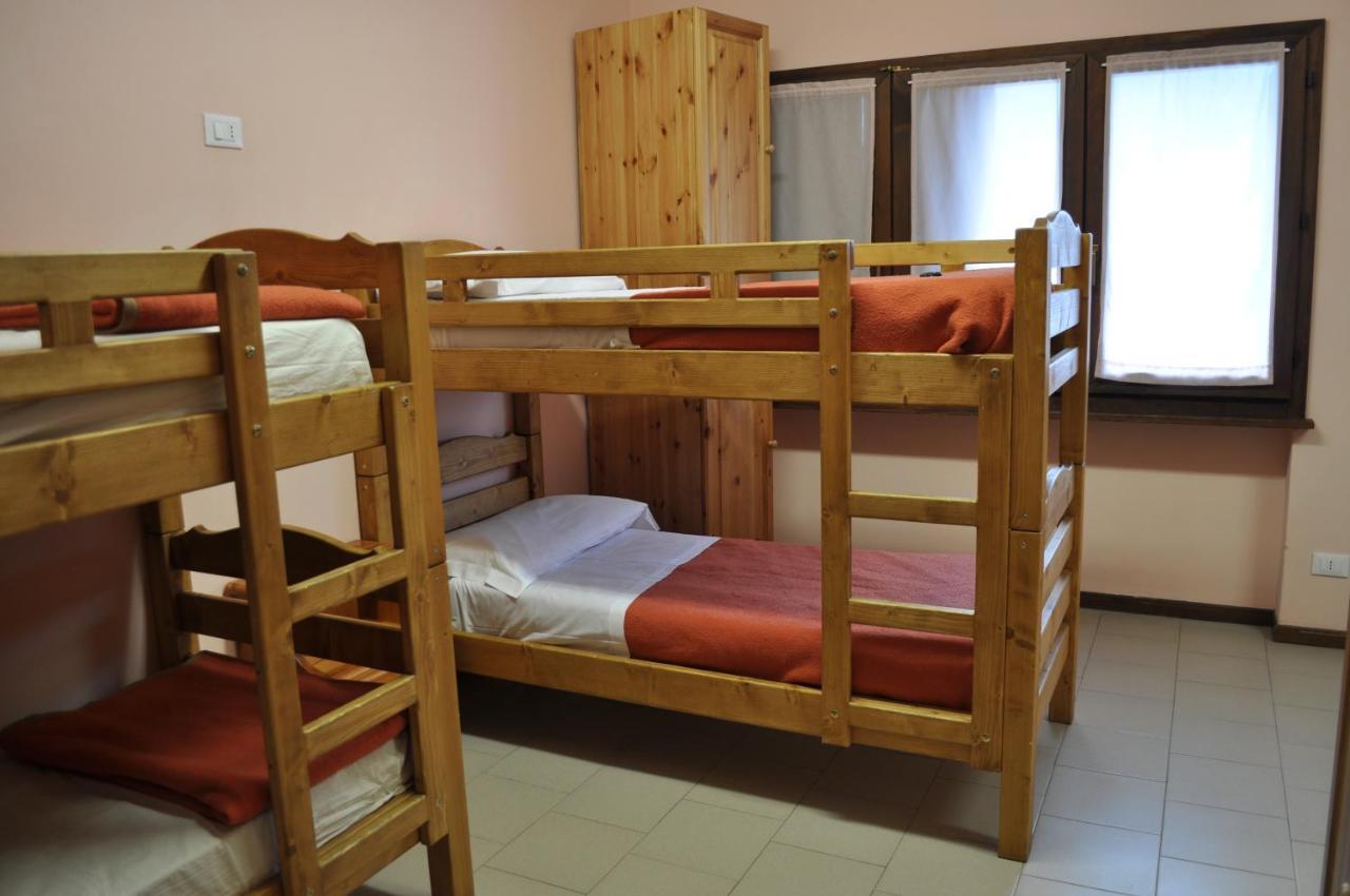 Auberge de jeunesse Casa Del Parco Dell'Adamello Di Vezza dʼOglio Extérieur photo