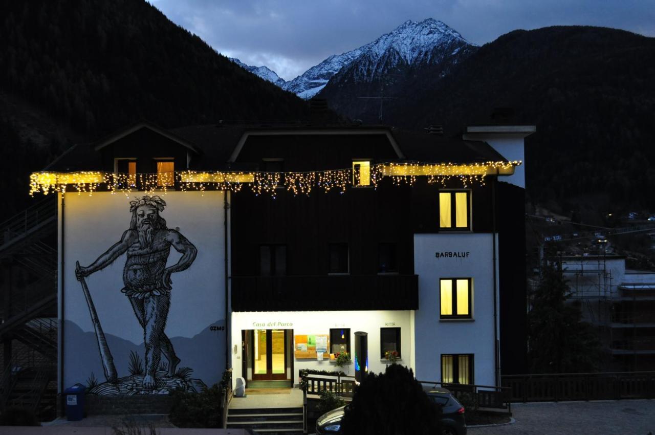 Auberge de jeunesse Casa Del Parco Dell'Adamello Di Vezza dʼOglio Extérieur photo